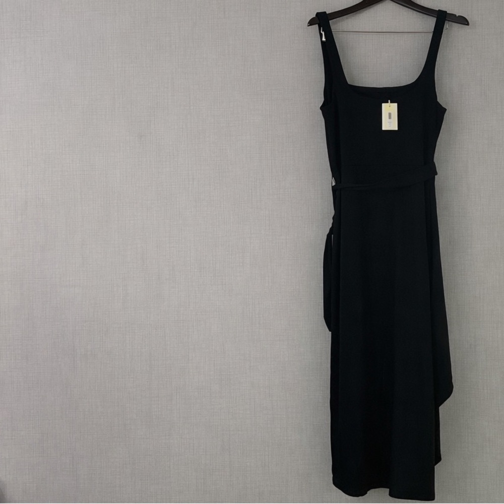 Wilfred Saturn Midi Wrap Dress – Black | Resort Chic - Picture 3 of 7